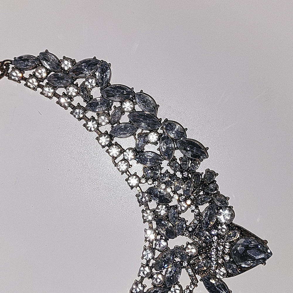 Dolls Kill Silver And Clear Statement Necklace Vi… - image 5